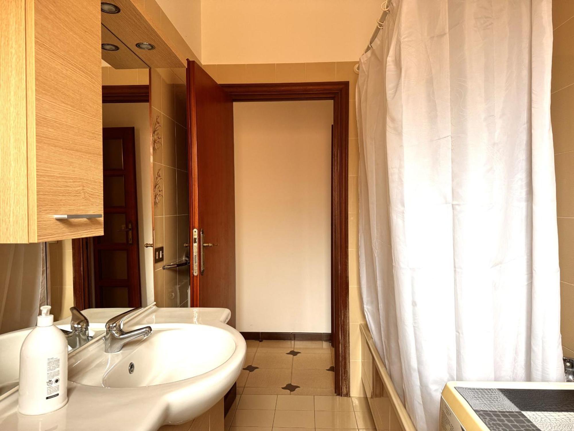 Holidaycasa Leone - Con Posto Auto A 200Mt Dal Mare スペルロンガ エクステリア 写真