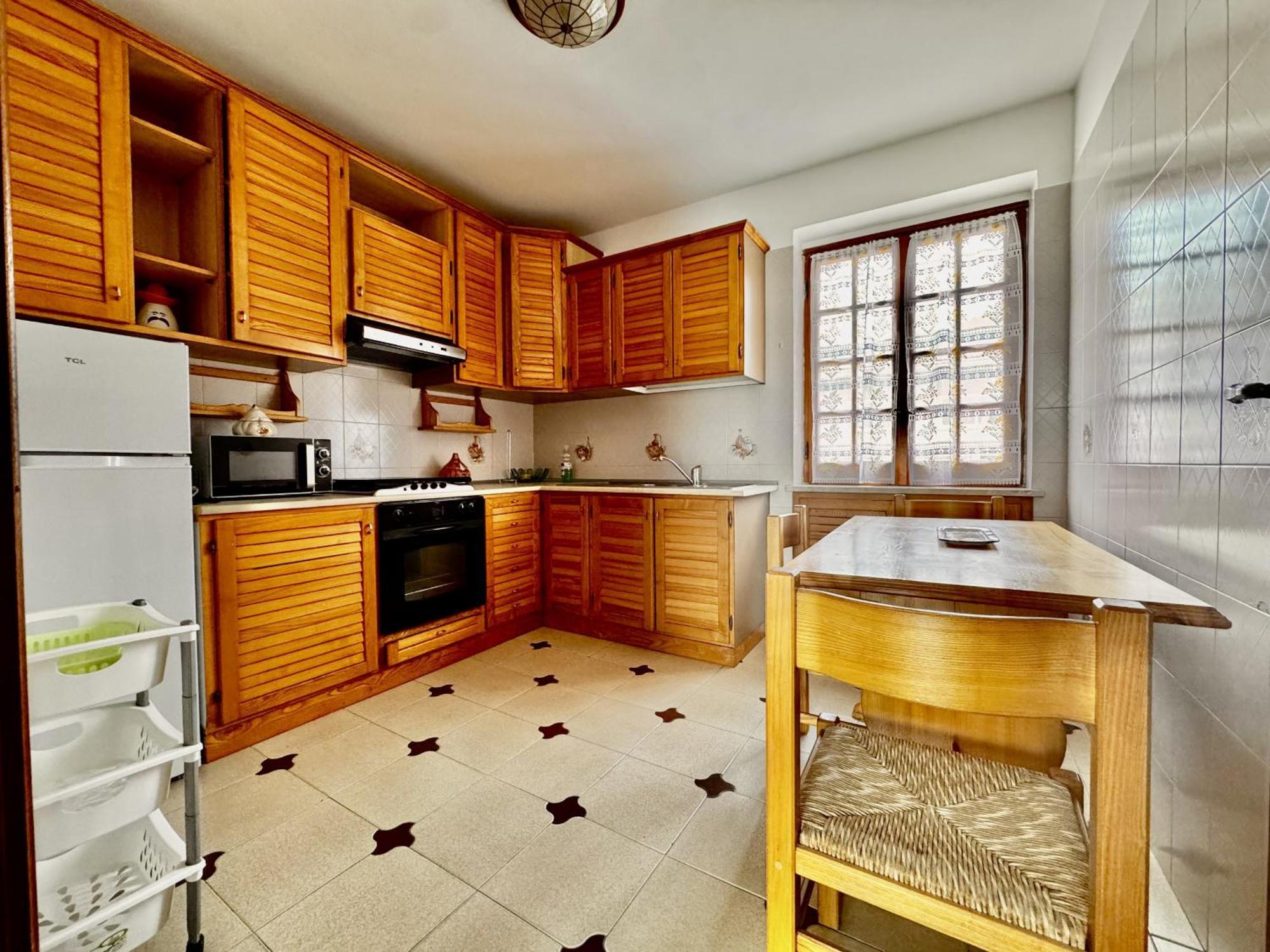 Holidaycasa Leone - Con Posto Auto A 200Mt Dal Mare スペルロンガ エクステリア 写真