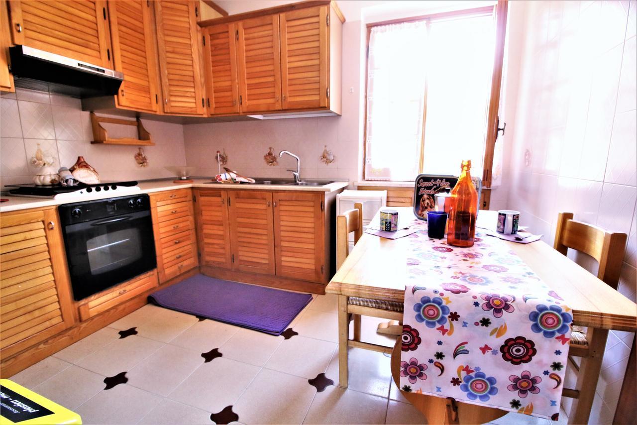 Holidaycasa Leone - Con Posto Auto A 200Mt Dal Mare スペルロンガ エクステリア 写真